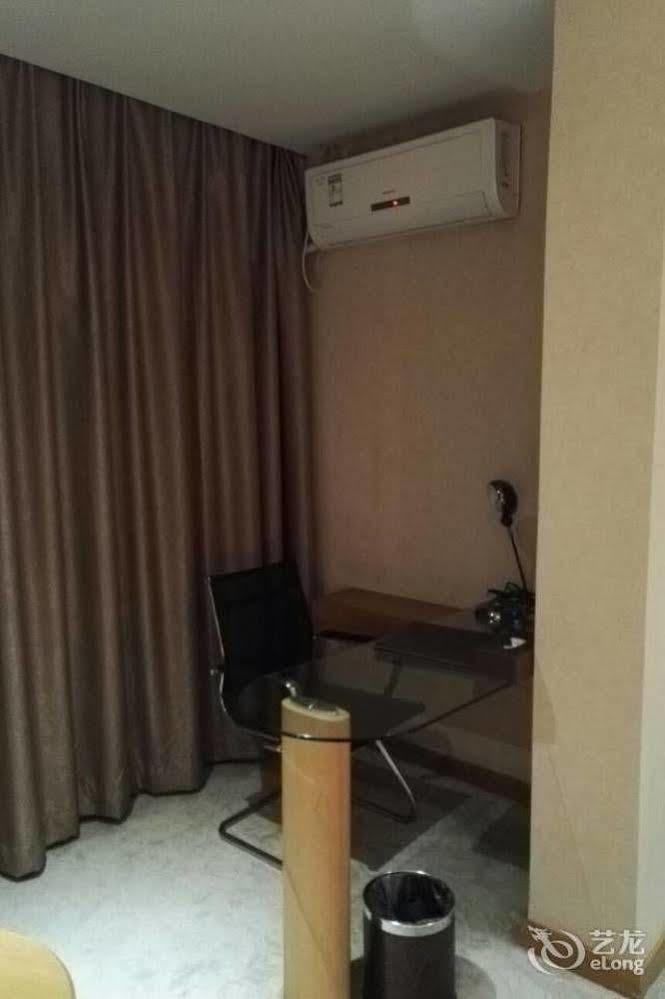 Shenzhen Huamao Aviatic Hotel Exteriér fotografie